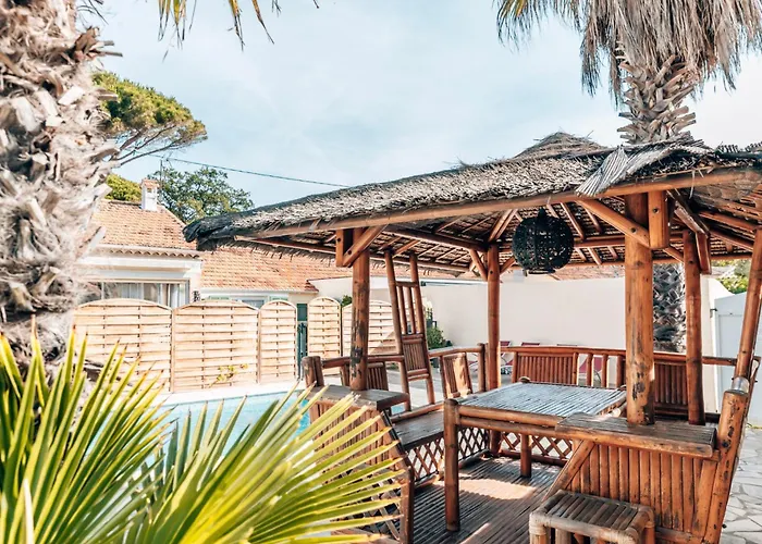 Dom wakacyjny Maison Julia Bord De - 2 - Piscine Partagee - Parking - Bbq - Draps Inclus *