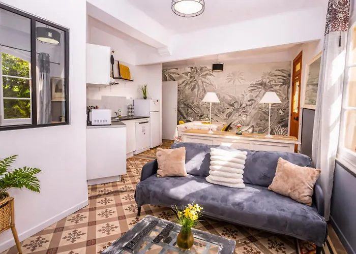 Maison Julia Bord De - 2 - De La Nartelle - Maxime - Piscine Partagee - Parking - Bbq - Draps Inclus Σπίτι διακοπών